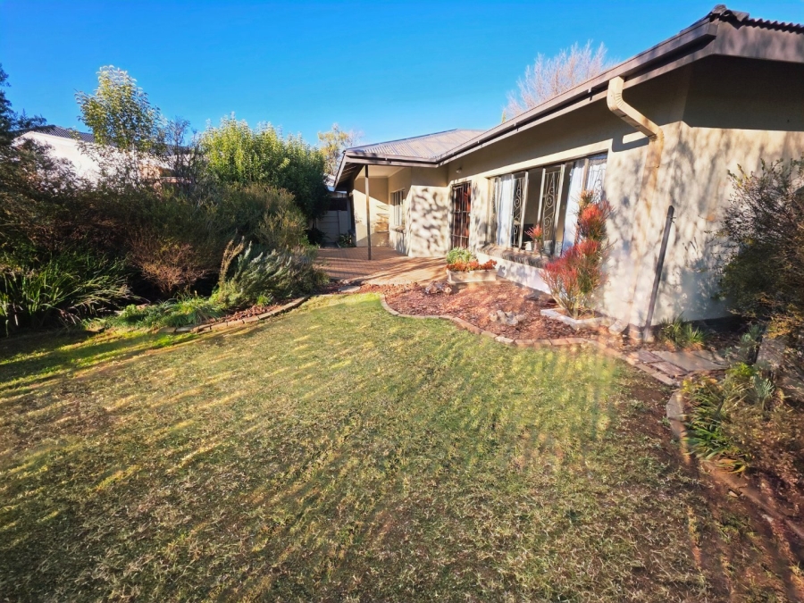 3 Bedroom Property for Sale in Dan Pienaar Free State